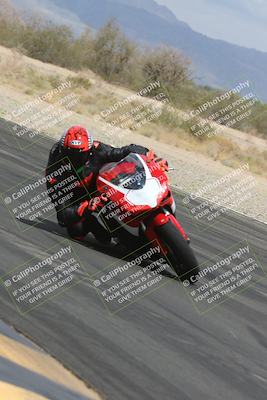 media/May-05-2025-Moto Forza (Mon) [[3c1838c5e5]]/3-C Group/Session 2 (Turn 7 Inside)/